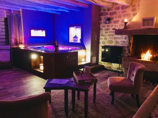 Domaine De Vandenesse Et Spa ภายนอก รูปภาพ