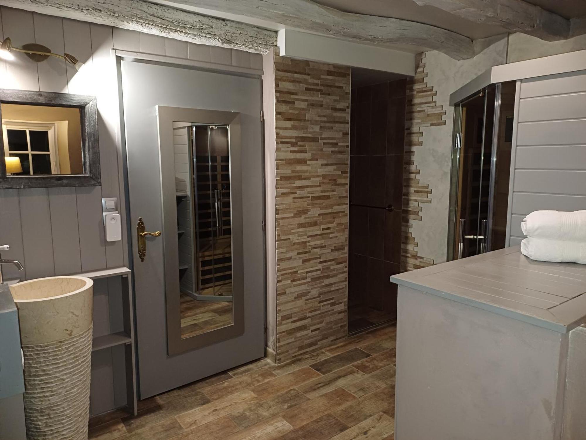 Domaine De Vandenesse Et Spa ภายนอก รูปภาพ