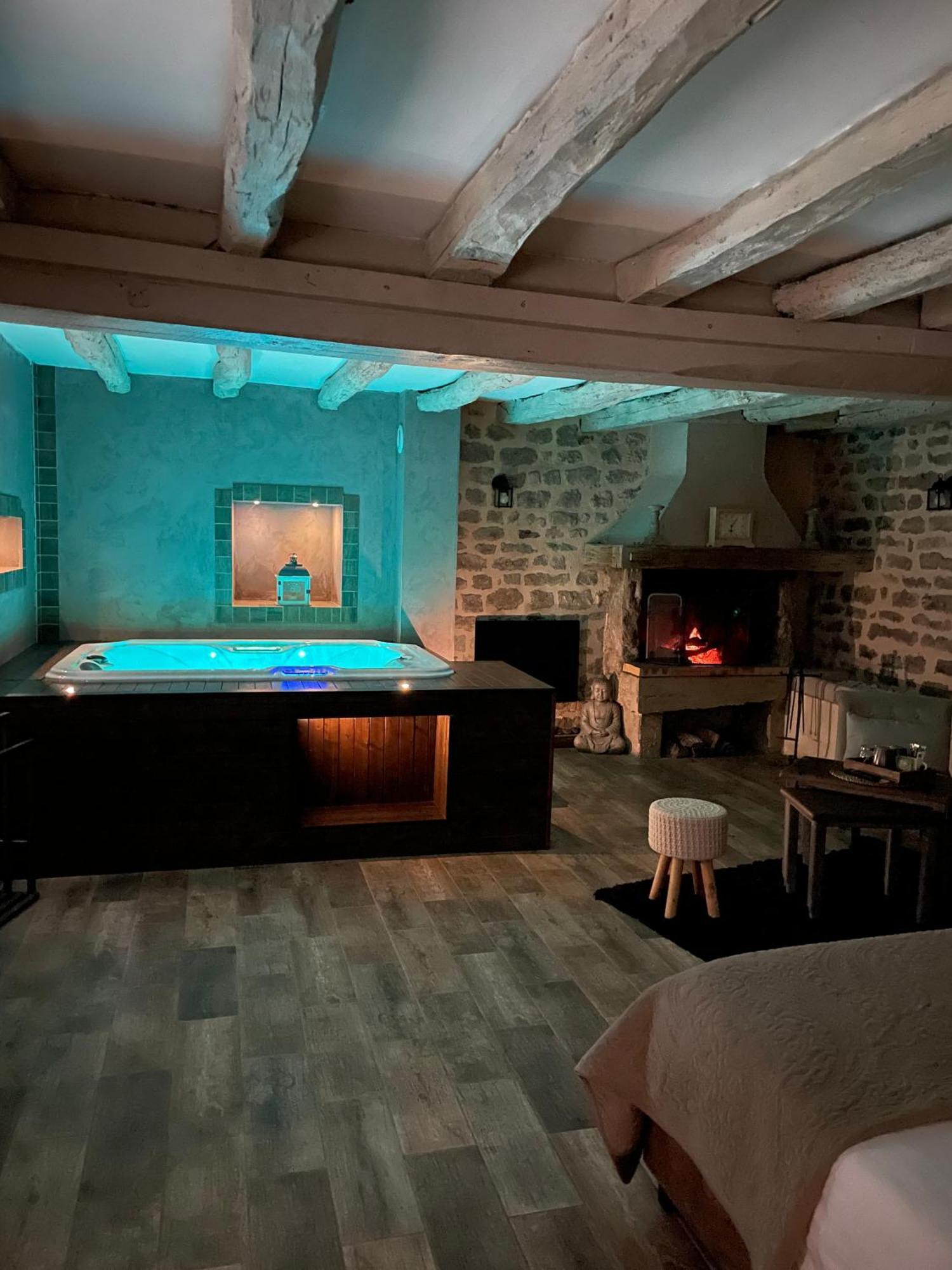 Domaine De Vandenesse Et Spa ภายนอก รูปภาพ